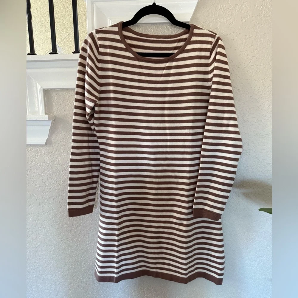 NWOT Striped Long Sleeve Sweater Dress - Picture 3 of 4